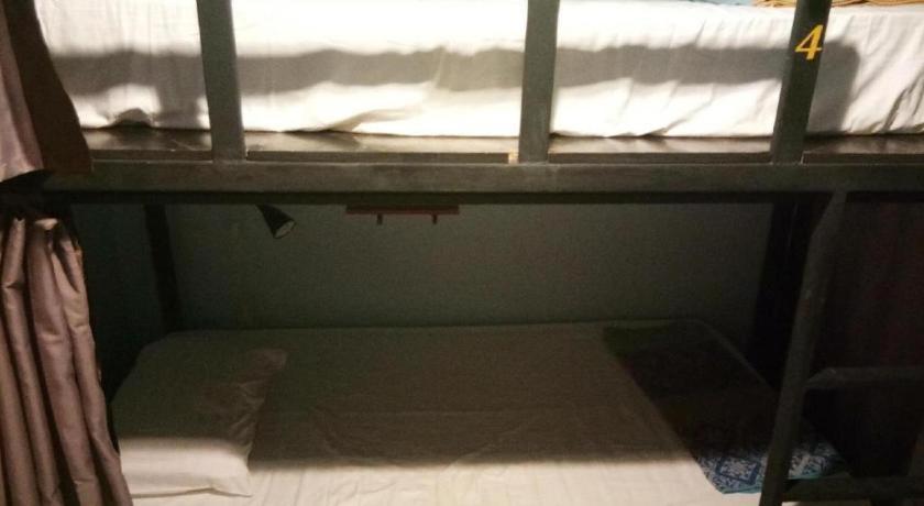 The 25 Hostel Hatjaj Kültér fotó