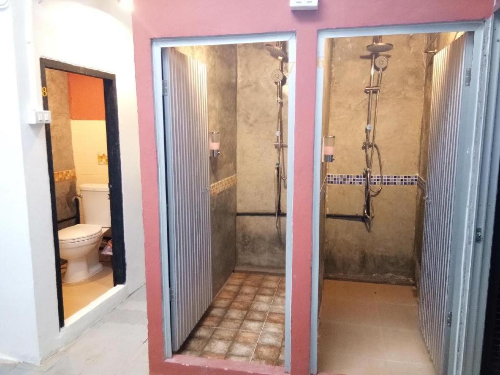The 25 Hostel Hatjaj Kültér fotó