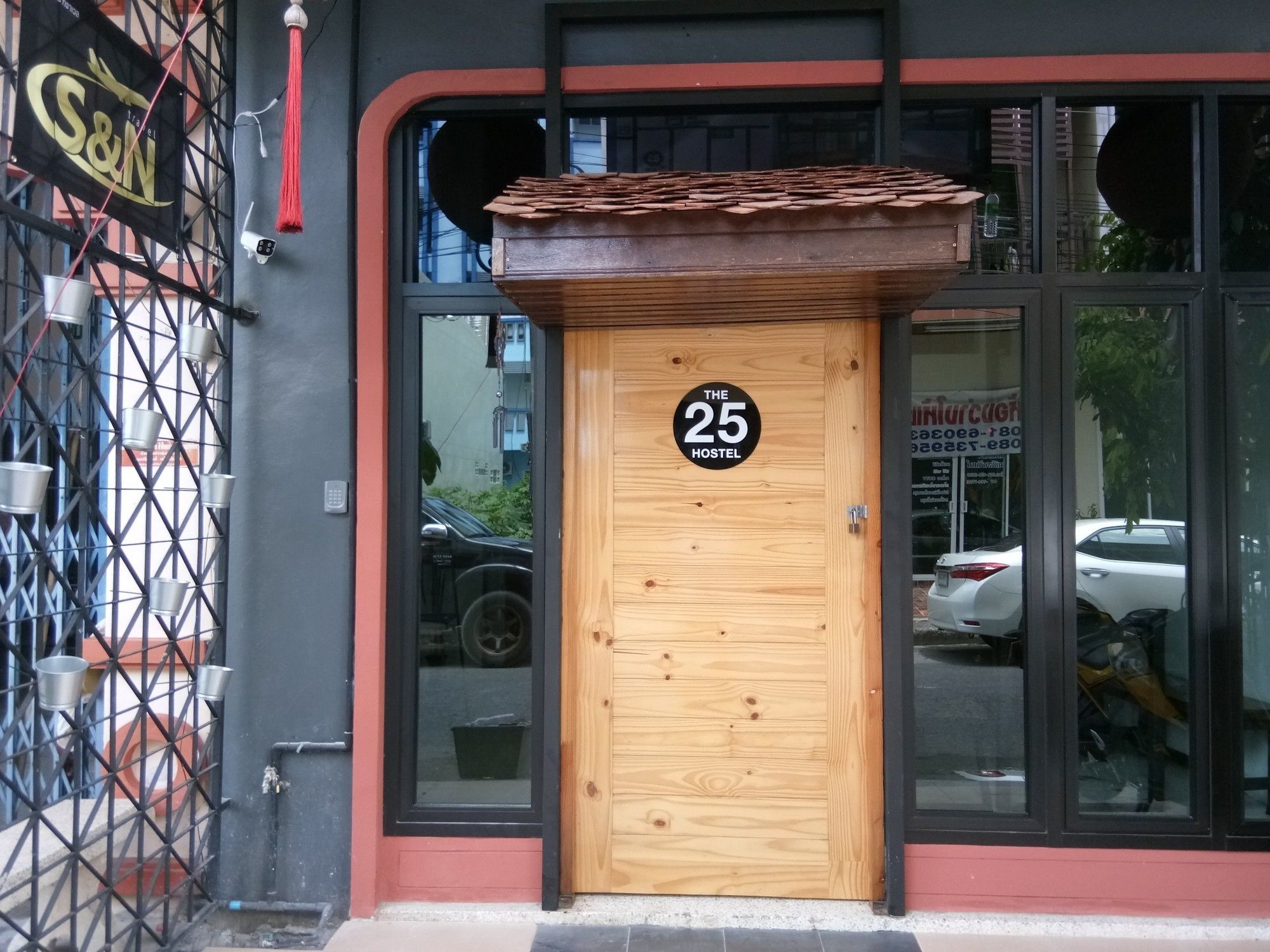 The 25 Hostel Hatjaj Kültér fotó